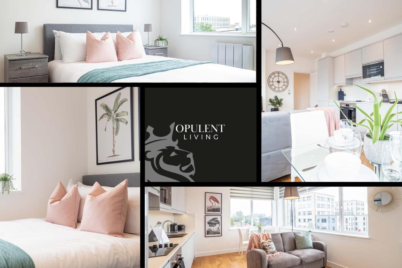 Luxe & Stylish 1 & 2 Bed Flats Near Heathrow, Legoland, & Windsor 슬라우 외부 사진